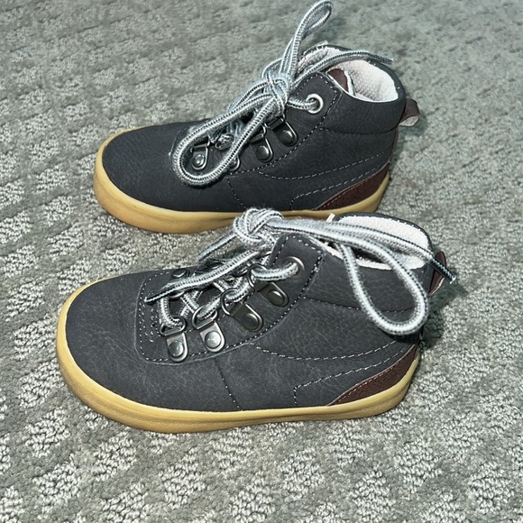 Baby Gap boots size 6 - Picture 1 of 6